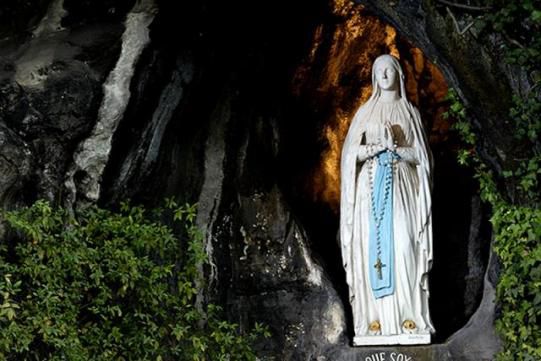 Objawienia w Lourdes