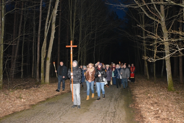 Droga Krzyżowa w Piaśnicy