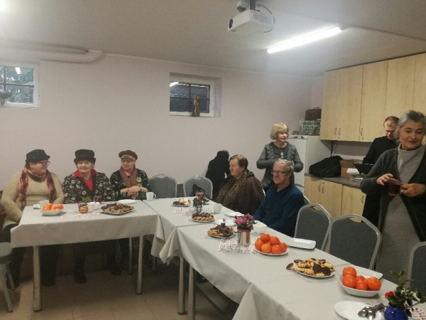 Kolędowanie w Caritas