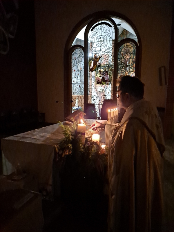 Lucernarium - odpalenie ostatniej świecy